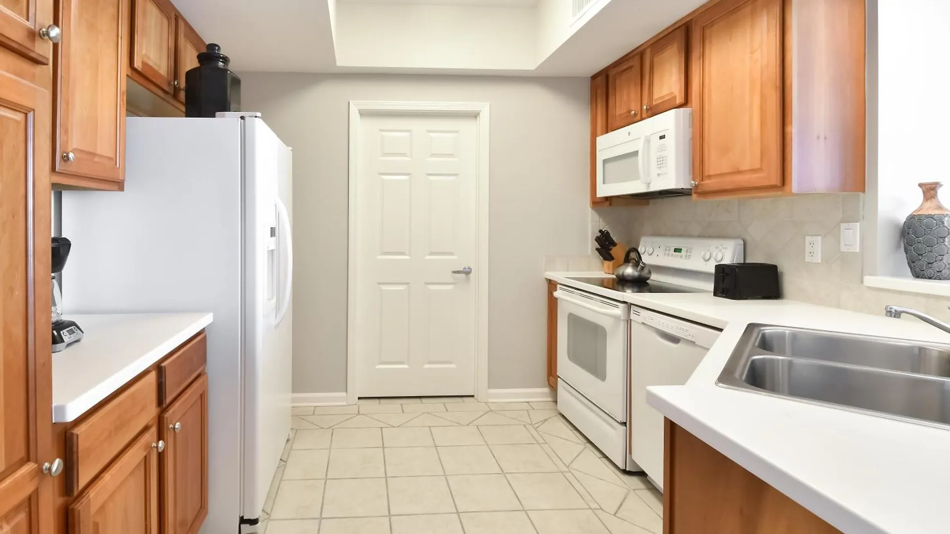 Silver Beach Towers W302 Destin Apartment